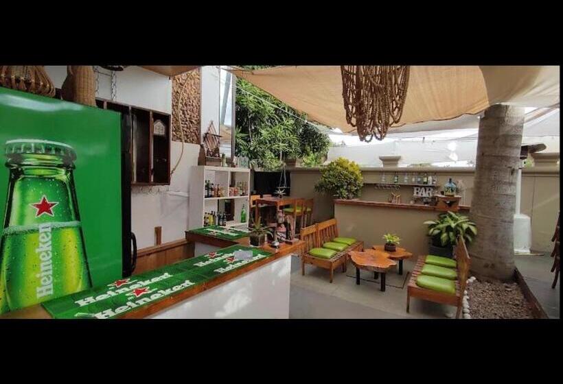 Отель Vila Pereira Lda