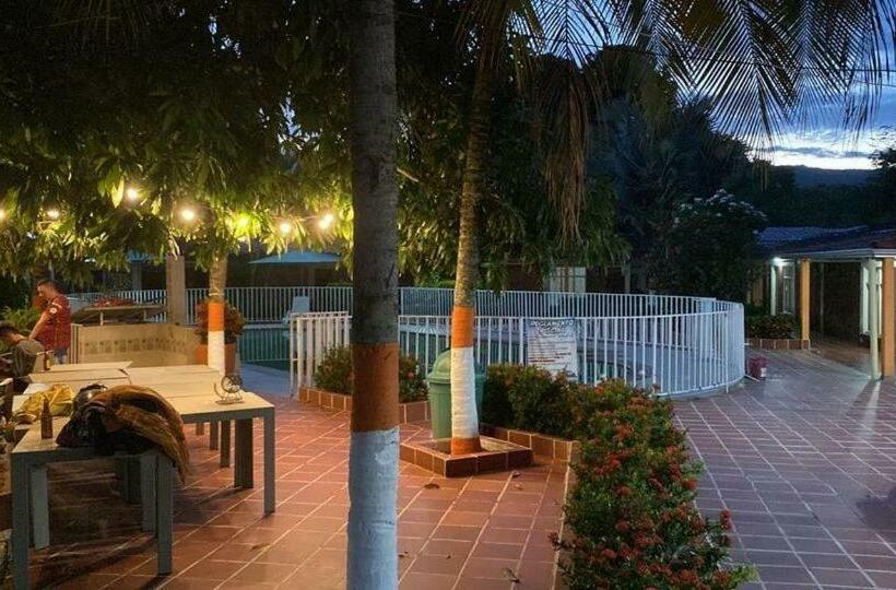 בית מלון כפרי Villa Mariana