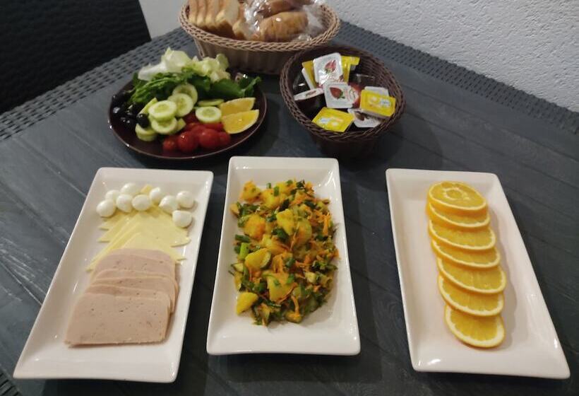 Istanbul Airport Family Suites