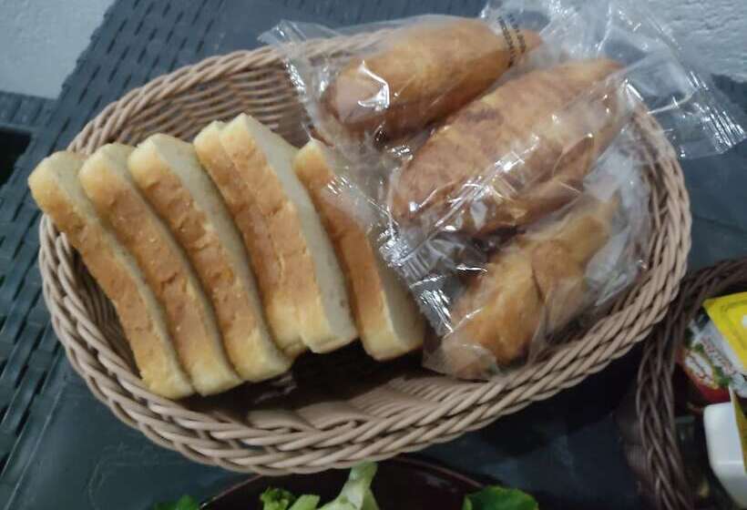 Istanbul Airport Family Suites