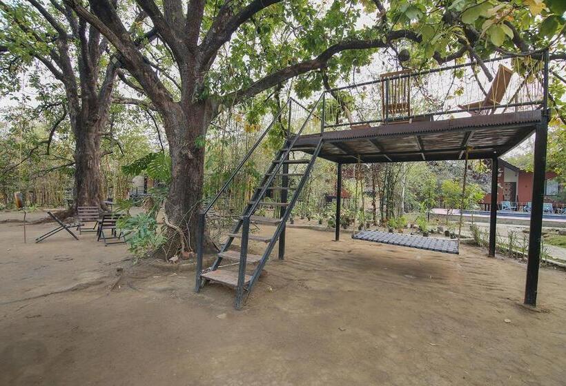 Pench Wilderness Camp Resort