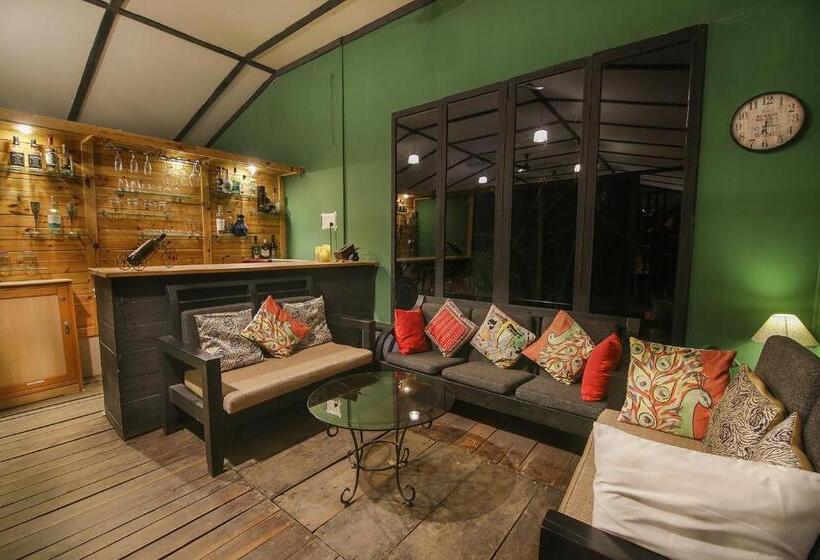 Pench Wilderness Camp Resort