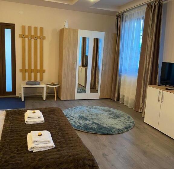 پانسیون Casa Diana