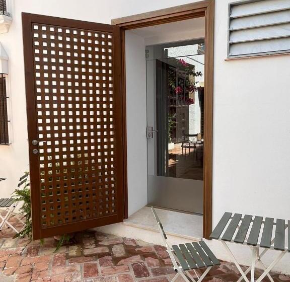 بنسيون Clarisas Suites