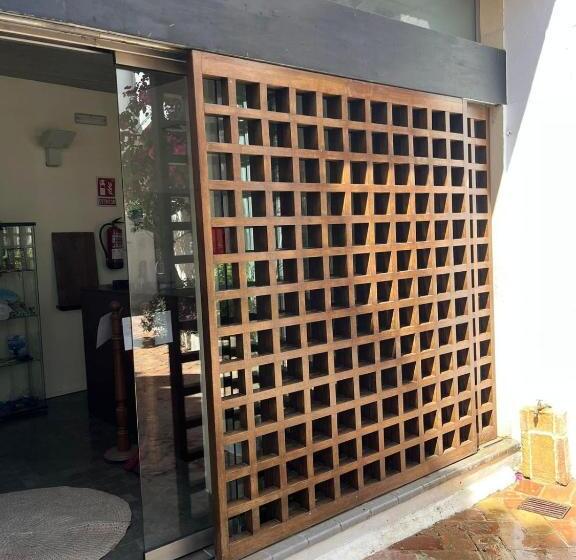 بنسيون Clarisas Suites