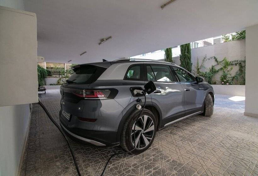 46 Serviced Apartments