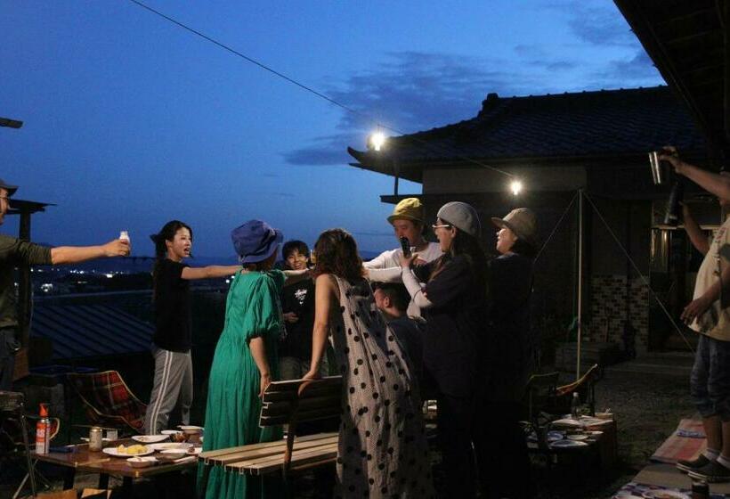 Общежитие みんなでつくるふるさとウエダイラハウス