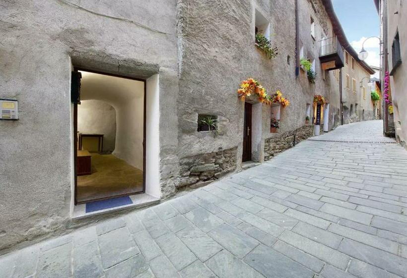 فندق صغير Appartamento Sotto Il Forte Di Bard