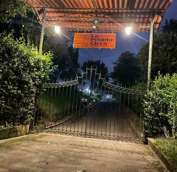호스텔 La Posada Circa