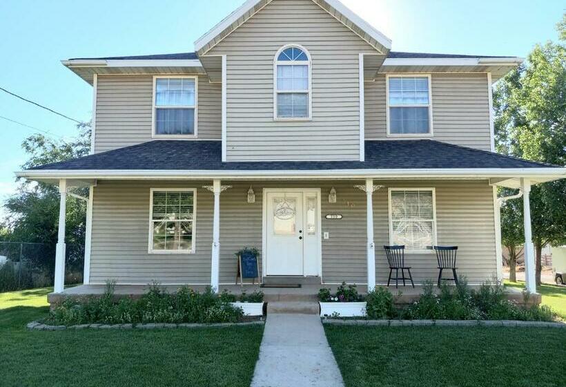 旅馆 Red Creek Inn And Farm