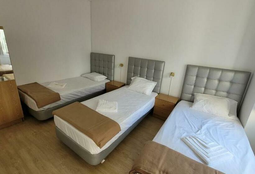 هاستل Stay In Sintra