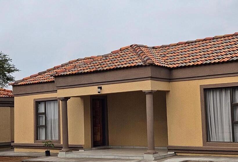 צימר Elson Manor Guesthouse