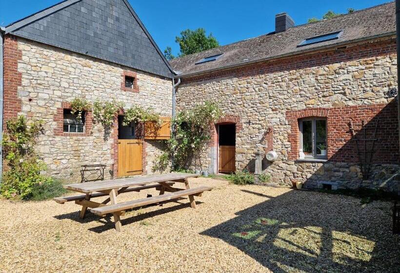 ベッドアンドブレックファースト Habitat