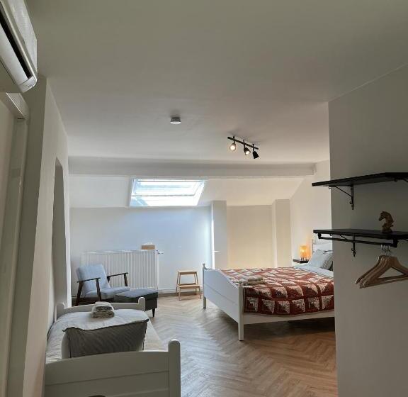 住宿加早餐  Habitat