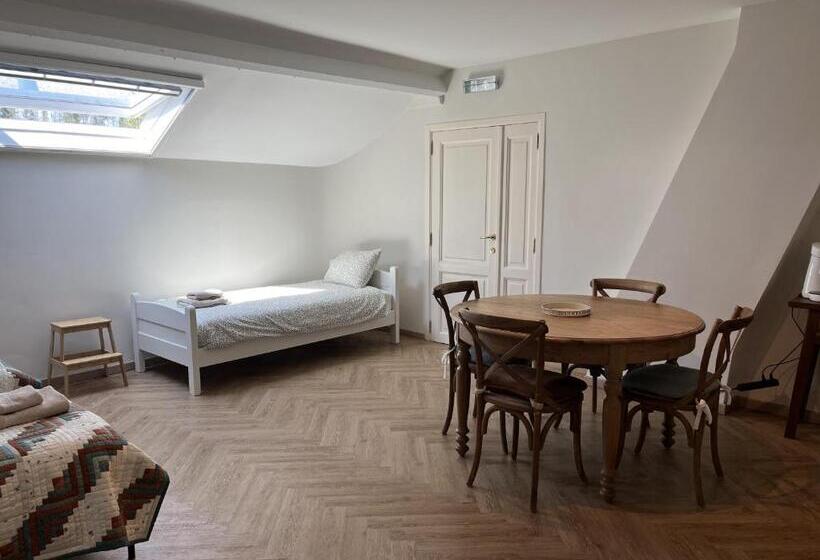 住宿加早餐  Habitat