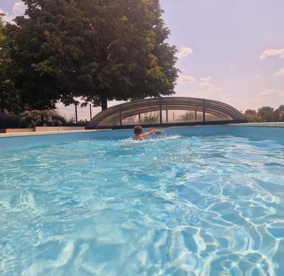 住宿加早餐  Habitat