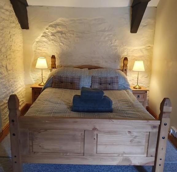 مبيت وإفطار Salutation Inn