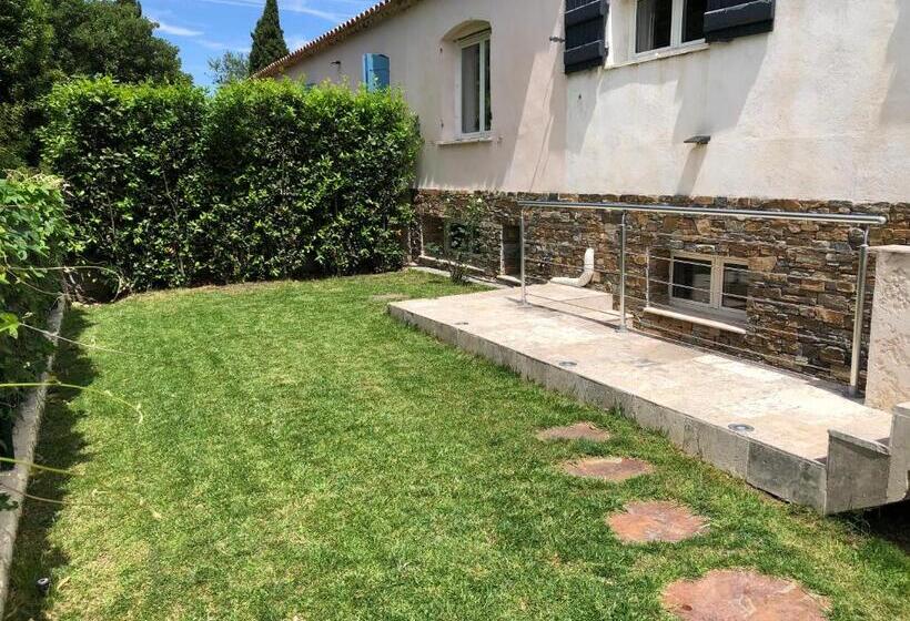 住宿加早餐  Très Belle Chambre D Hôte à La Chapelle Sainte Anne