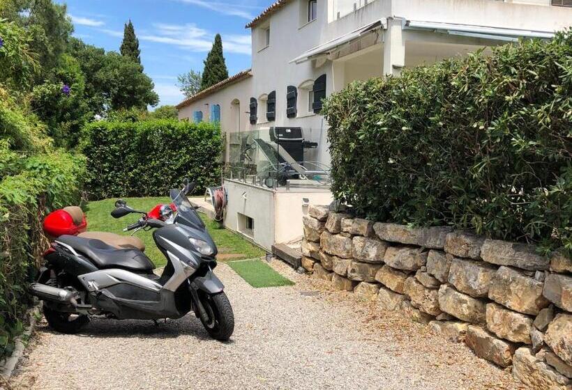 住宿加早餐  Très Belle Chambre D Hôte à La Chapelle Sainte Anne