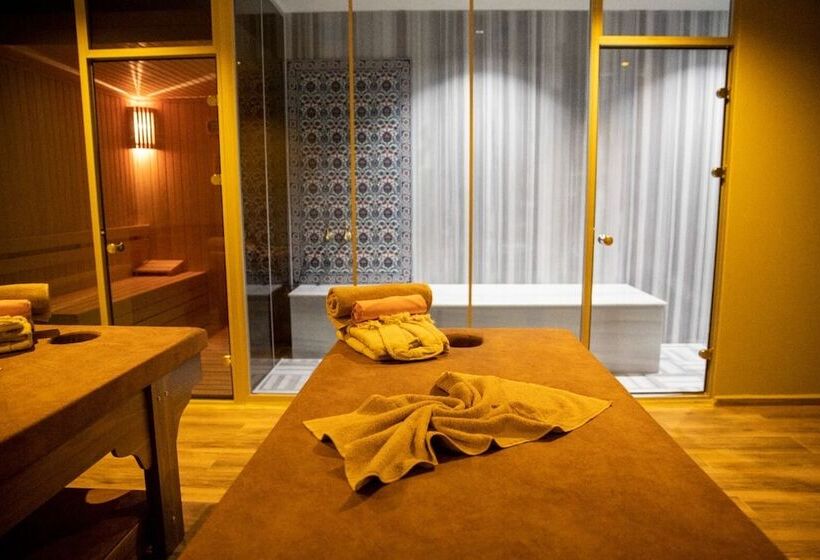 Blue Vista Hotel & Spa