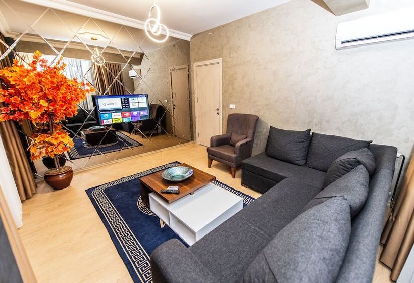 Blue Vista Hotel & Spa