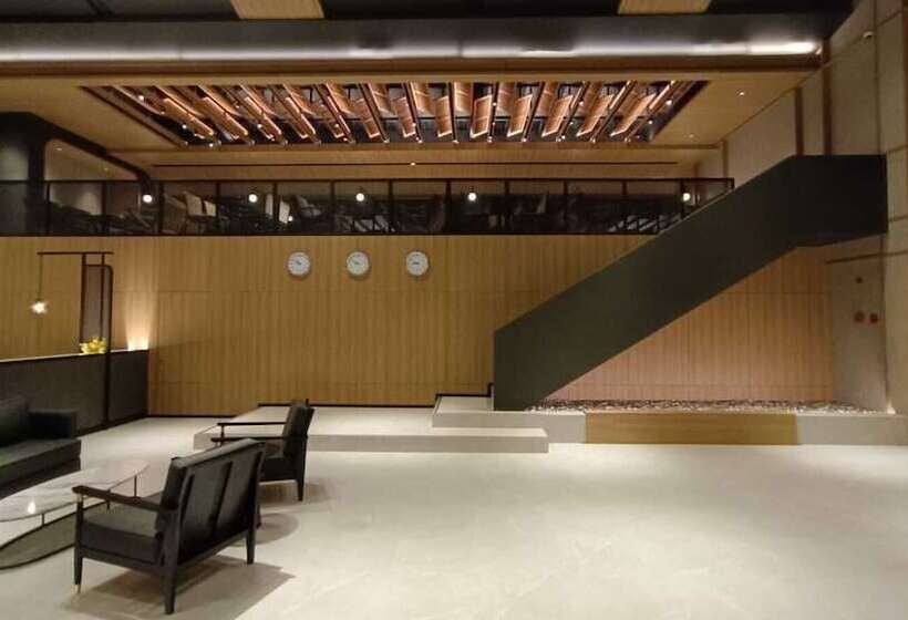 Fieris Hotel & Convention Kertajati