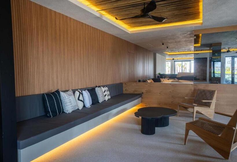 酒店 Ayvalık Sea Long