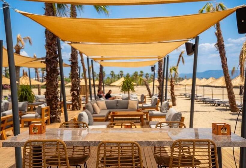 호텔 Ayvalık Sea Long