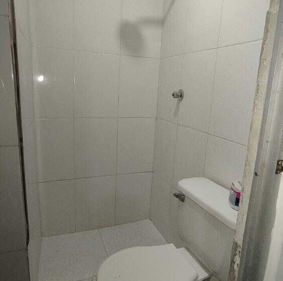 فنادق الكبسولة Dayanda