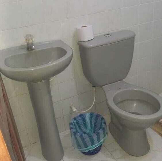 فنادق الكبسولة Dayanda