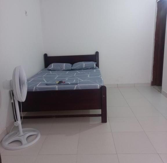 カプセルホテル Dayanda