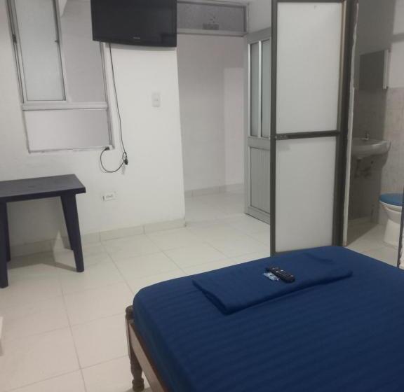 فنادق الكبسولة Dayanda