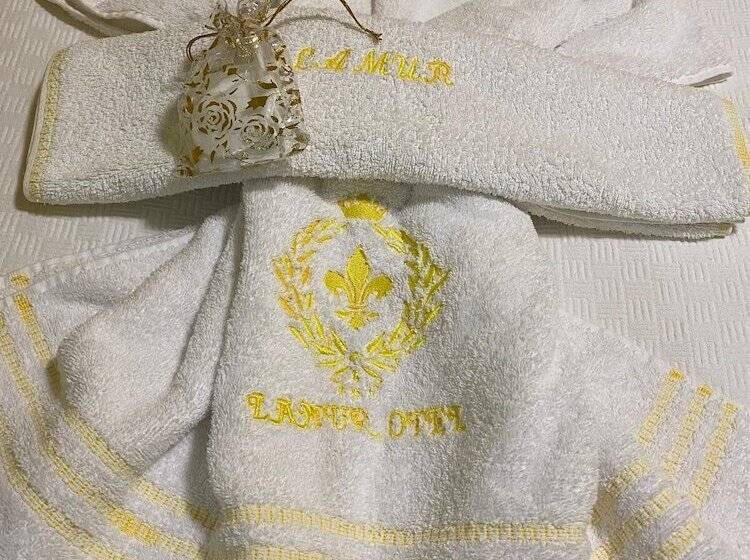 هتل Lamur