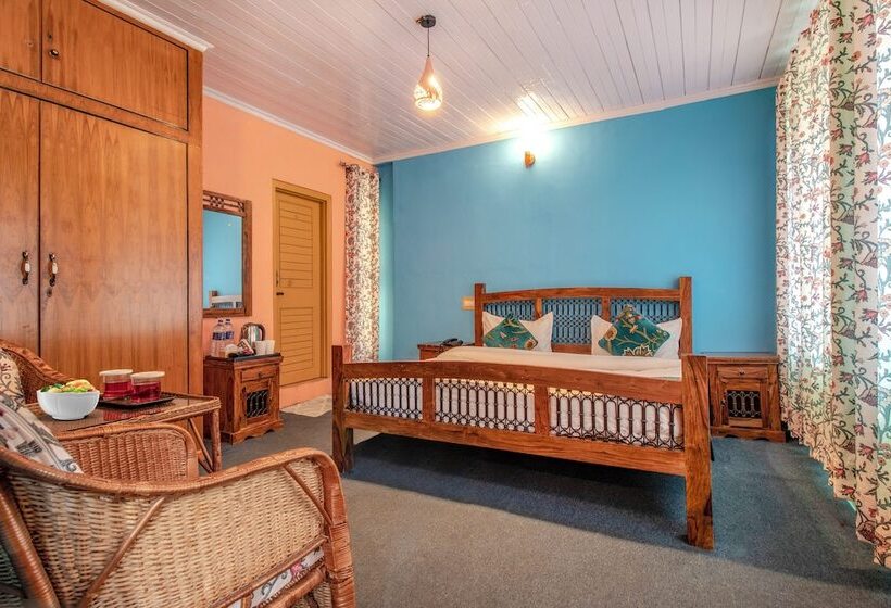 ホテル Little Silver