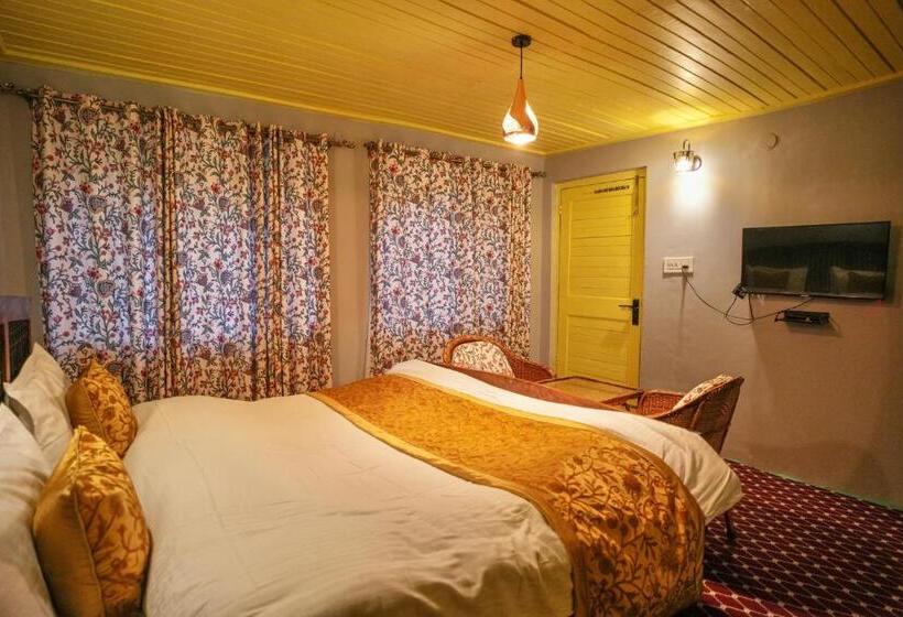 ホテル Little Silver