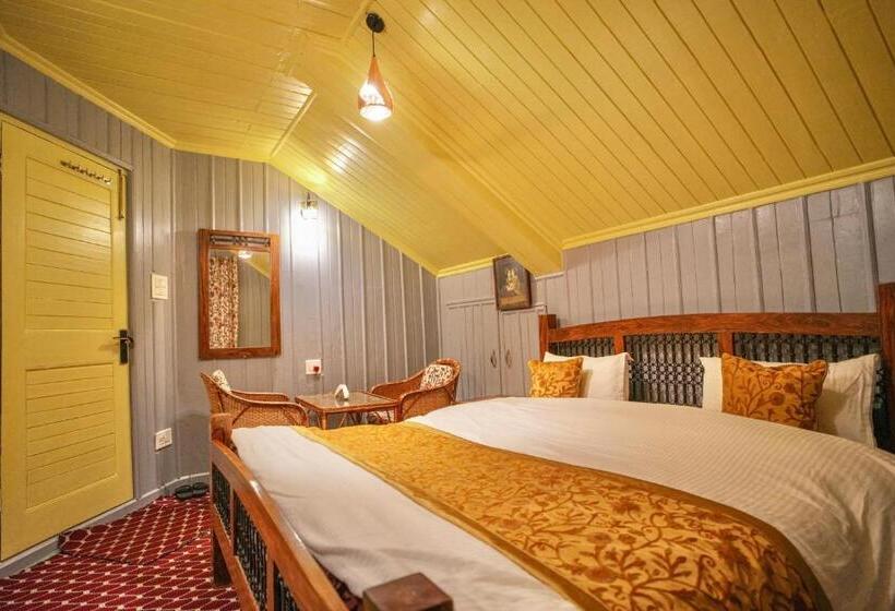 ホテル Little Silver