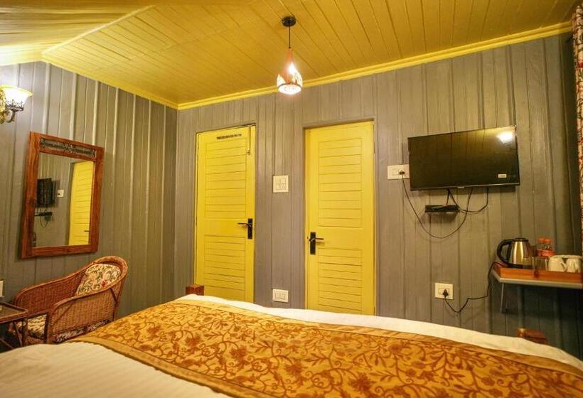 ホテル Little Silver