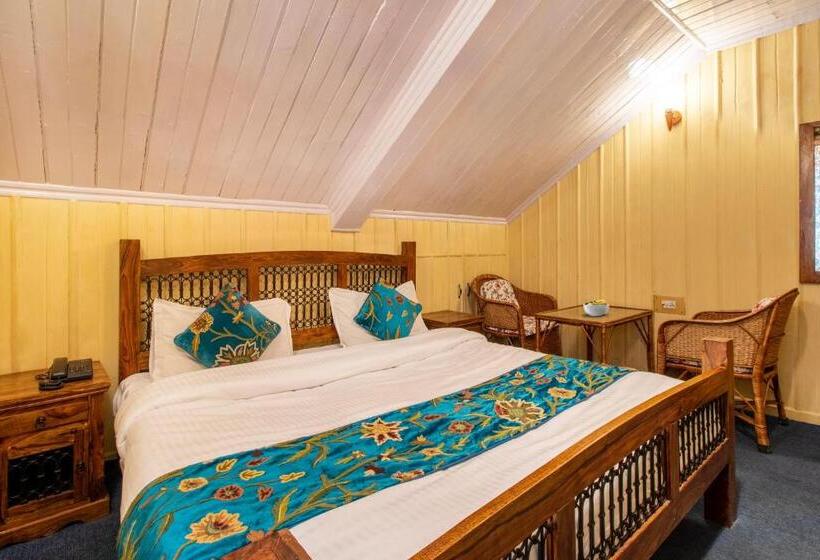 ホテル Little Silver