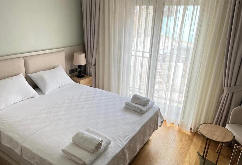 ホテル Sezer S Oliva