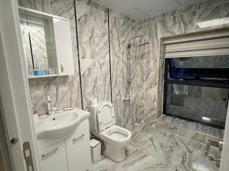 Отель Shero Palace