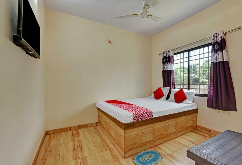 Отель Super Oyo Flagship 81472 The Harsa Inn