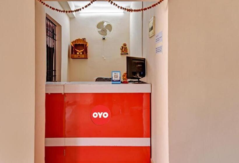 Отель Super Oyo Flagship 81472 The Harsa Inn