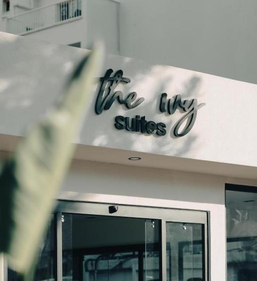 Отель The Ivy Suites
