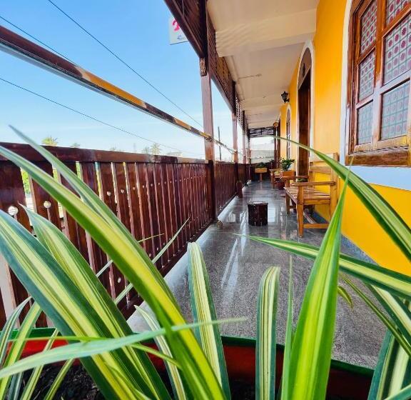 בית מלון כפרי The Luxe