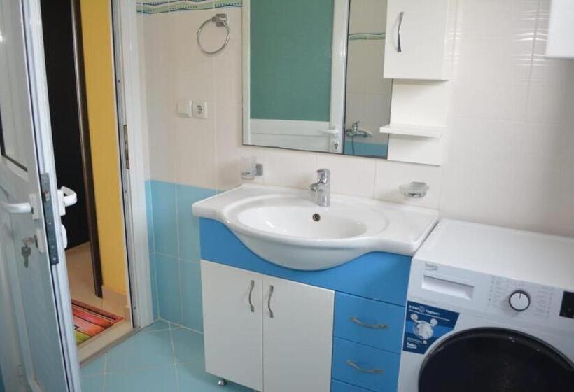 Отель Vila Emiljano