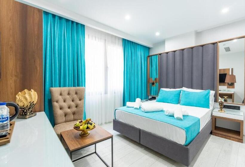 هتل Wp White Palace