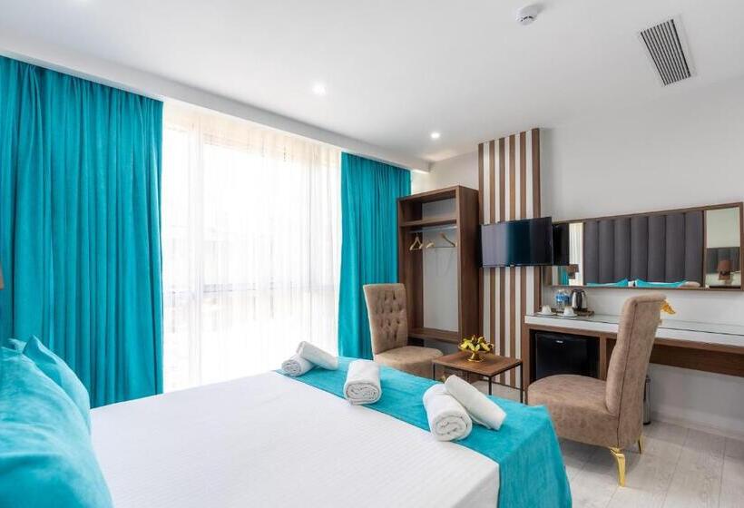 هتل Wp White Palace