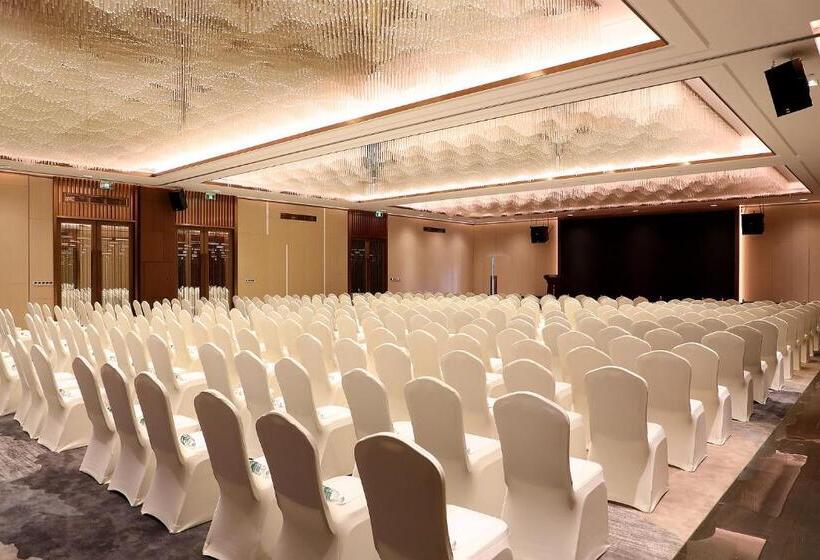 فندق Wyndham Garden Shenzhen Longhua