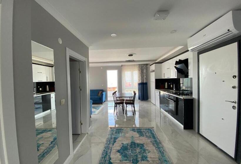 Metehan Sui̇t Apart