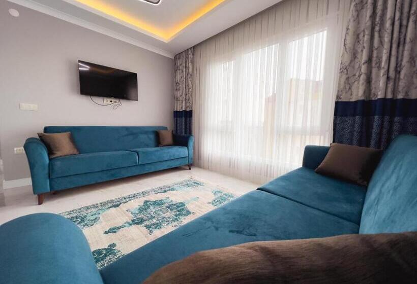 Metehan Sui̇t Apart